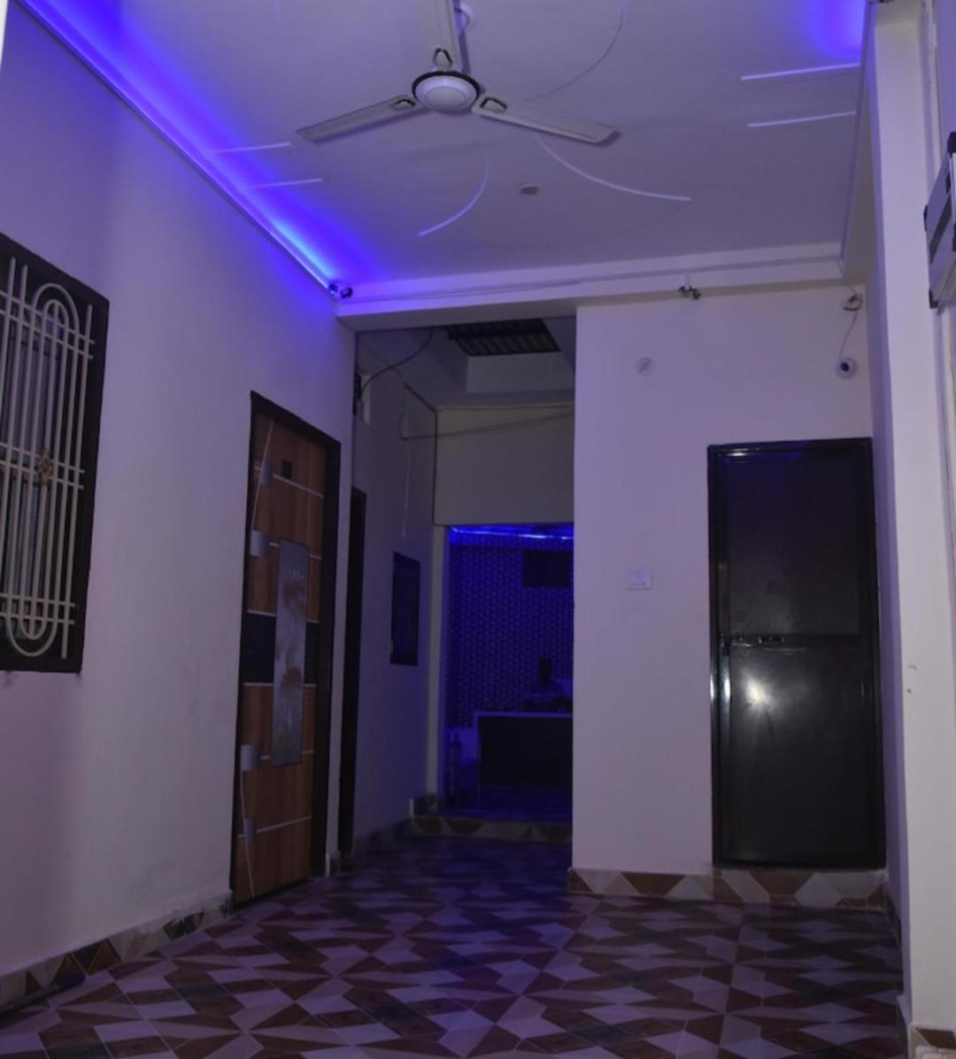 De Costa Palace - Pick And Drop Available Varanasi Exterior foto